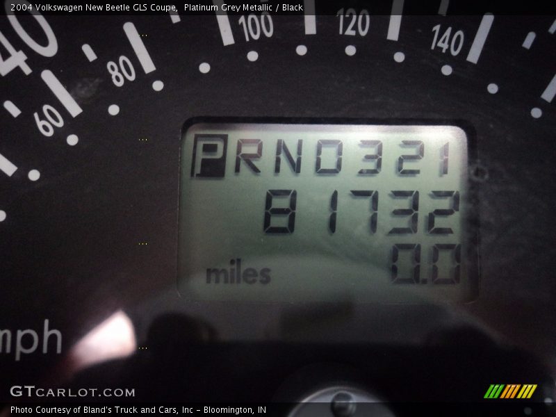 Platinum Grey Metallic / Black 2004 Volkswagen New Beetle GLS Coupe