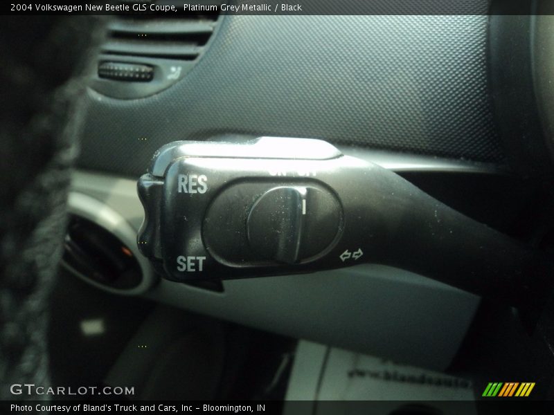 Platinum Grey Metallic / Black 2004 Volkswagen New Beetle GLS Coupe