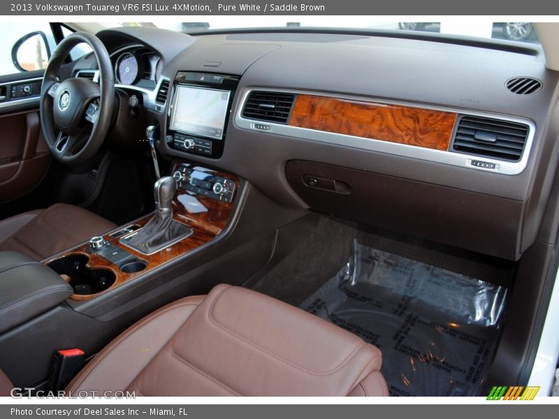 Pure White / Saddle Brown 2013 Volkswagen Touareg VR6 FSI Lux 4XMotion