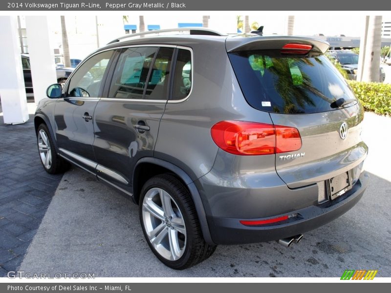 Pepper Gray Metallic / Black 2014 Volkswagen Tiguan R-Line