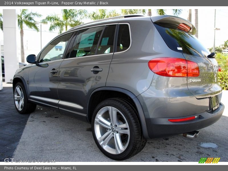 Pepper Gray Metallic / Black 2014 Volkswagen Tiguan R-Line