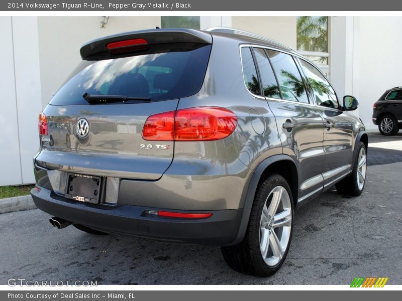 Pepper Gray Metallic / Black 2014 Volkswagen Tiguan R-Line
