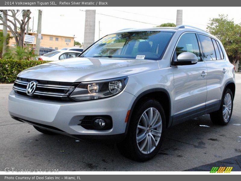 Reflex Silver Metallic / Black 2014 Volkswagen Tiguan SEL