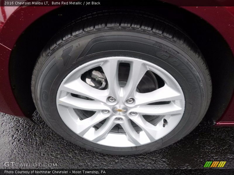 Butte Red Metallic / Jet Black 2016 Chevrolet Malibu LT
