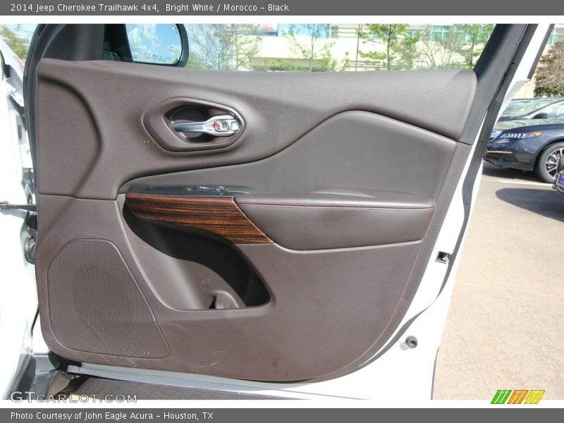 Bright White / Morocco - Black 2014 Jeep Cherokee Trailhawk 4x4