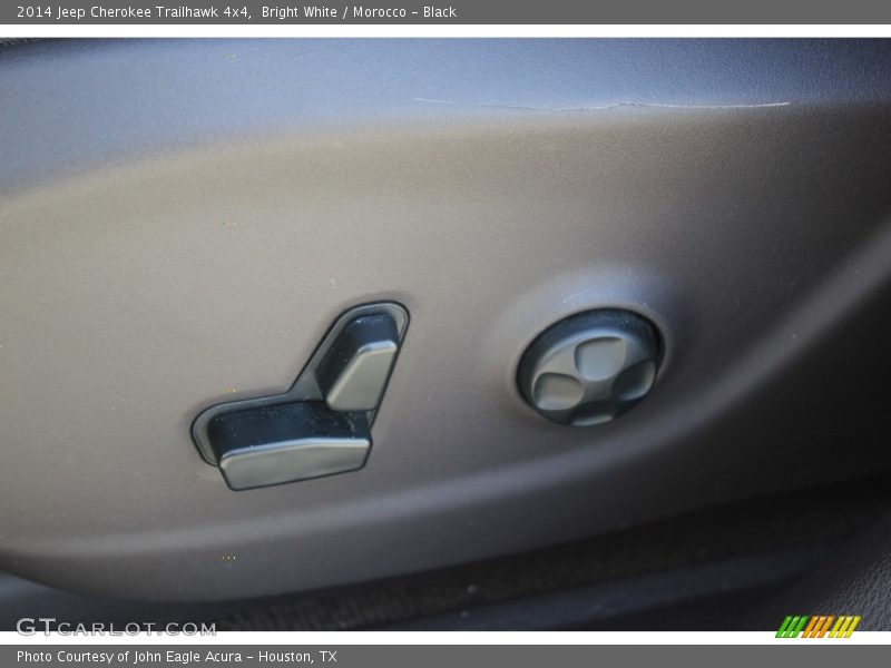 Bright White / Morocco - Black 2014 Jeep Cherokee Trailhawk 4x4