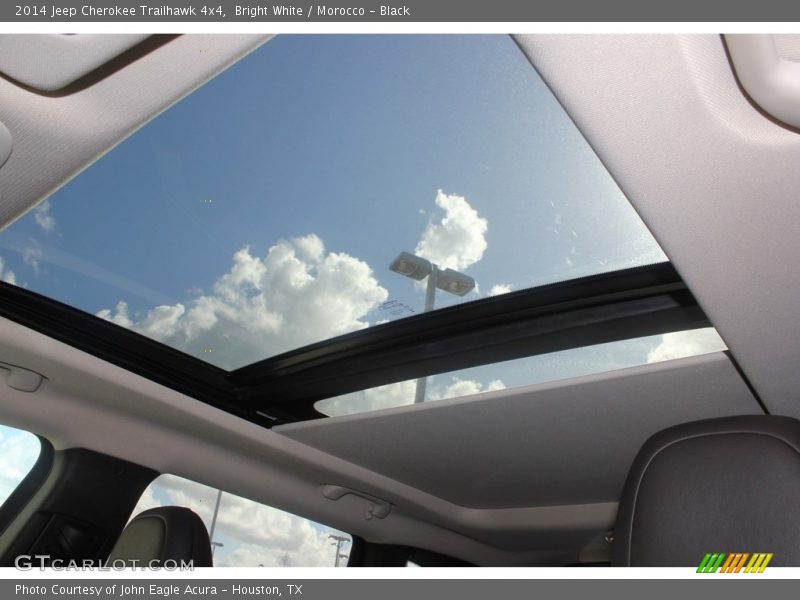 Bright White / Morocco - Black 2014 Jeep Cherokee Trailhawk 4x4