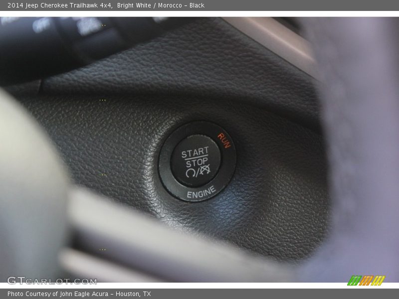 Bright White / Morocco - Black 2014 Jeep Cherokee Trailhawk 4x4