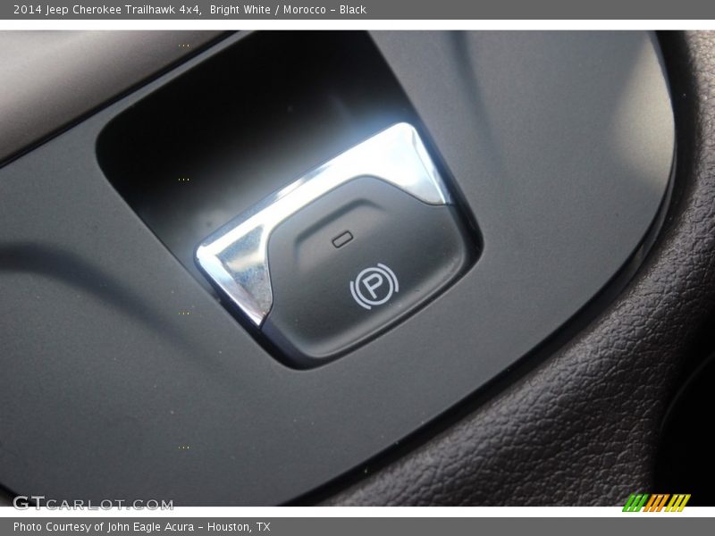 Bright White / Morocco - Black 2014 Jeep Cherokee Trailhawk 4x4