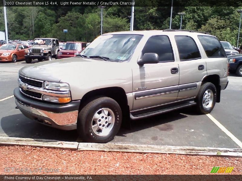 Light Pewter Metallic / Gray/Dark Charcoal 2003 Chevrolet Tahoe LS 4x4