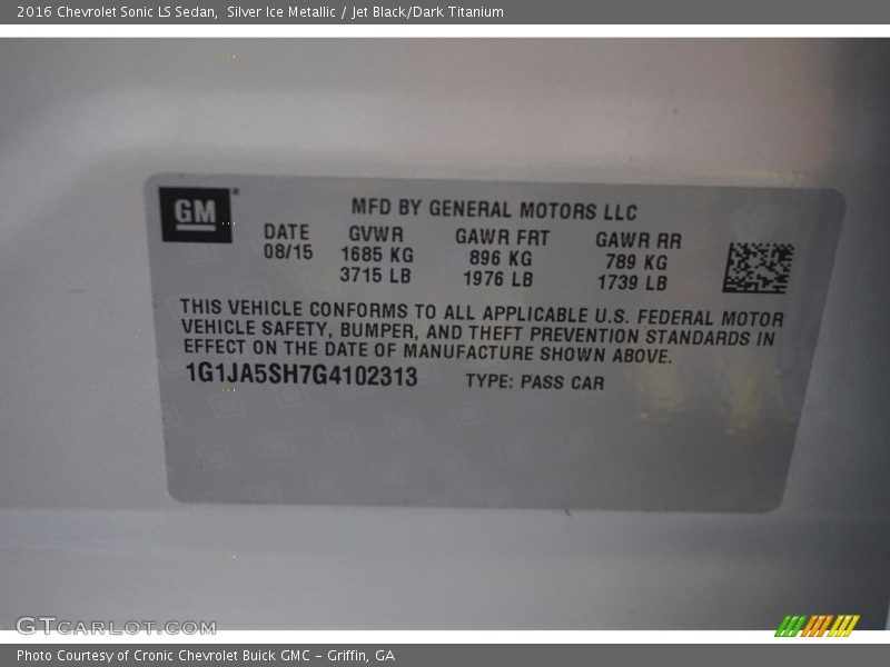 Silver Ice Metallic / Jet Black/Dark Titanium 2016 Chevrolet Sonic LS Sedan