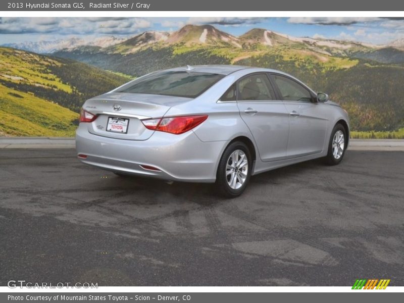 Radiant Silver / Gray 2013 Hyundai Sonata GLS