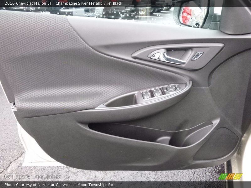 Champagne Silver Metallic / Jet Black 2016 Chevrolet Malibu LT