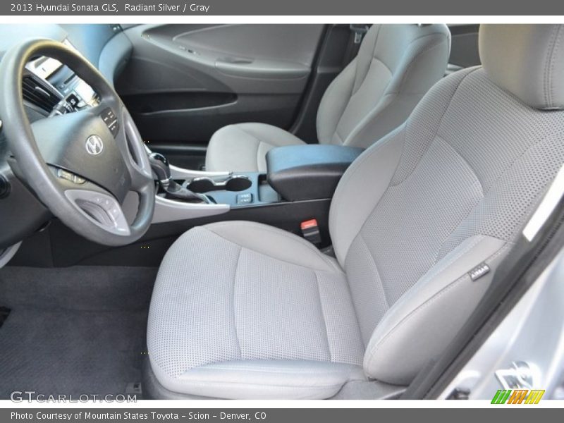 Radiant Silver / Gray 2013 Hyundai Sonata GLS