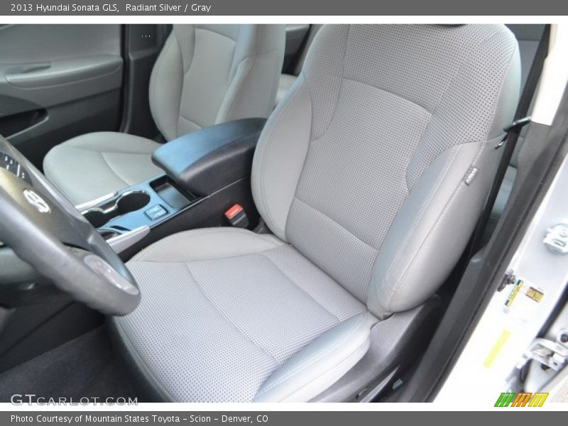 Radiant Silver / Gray 2013 Hyundai Sonata GLS