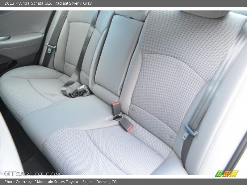 Radiant Silver / Gray 2013 Hyundai Sonata GLS