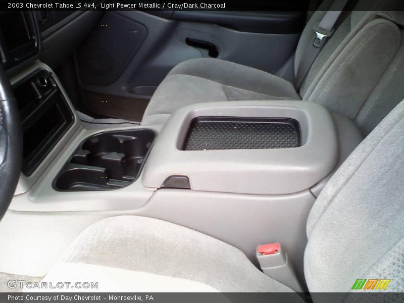 Light Pewter Metallic / Gray/Dark Charcoal 2003 Chevrolet Tahoe LS 4x4