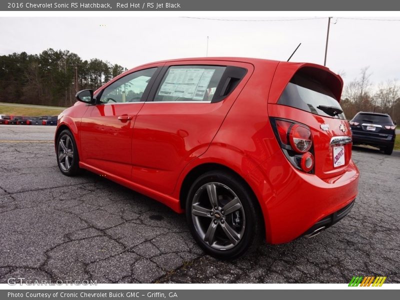 Red Hot / RS Jet Black 2016 Chevrolet Sonic RS Hatchback