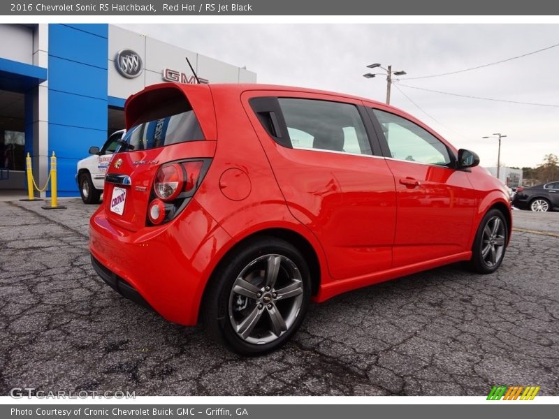 Red Hot / RS Jet Black 2016 Chevrolet Sonic RS Hatchback