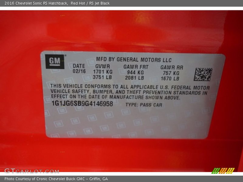 Red Hot / RS Jet Black 2016 Chevrolet Sonic RS Hatchback