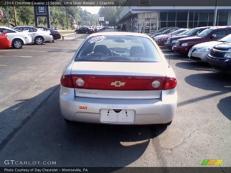 Ultra Silver Metallic / Graphite 2004 Chevrolet Cavalier LS Sedan