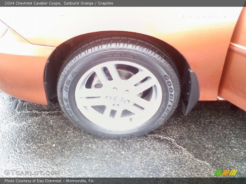 Sunburst Orange / Graphite 2004 Chevrolet Cavalier Coupe
