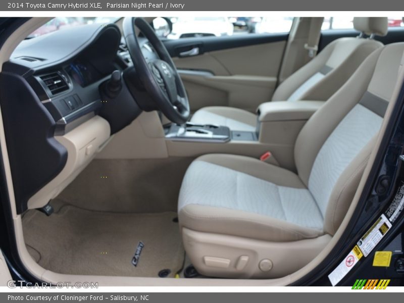 Parisian Night Pearl / Ivory 2014 Toyota Camry Hybrid XLE