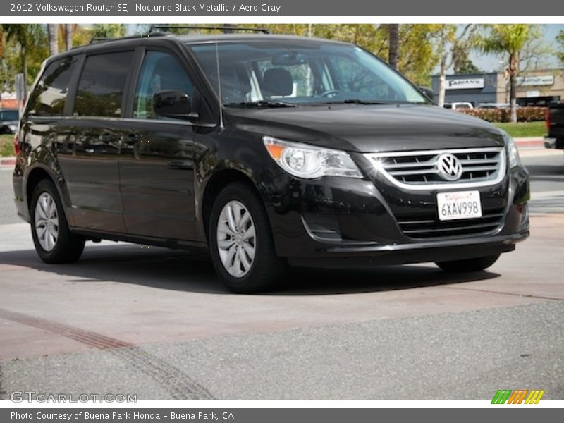 Nocturne Black Metallic / Aero Gray 2012 Volkswagen Routan SE