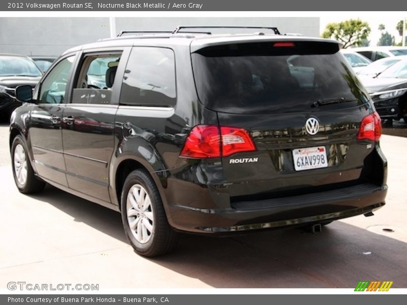 Nocturne Black Metallic / Aero Gray 2012 Volkswagen Routan SE
