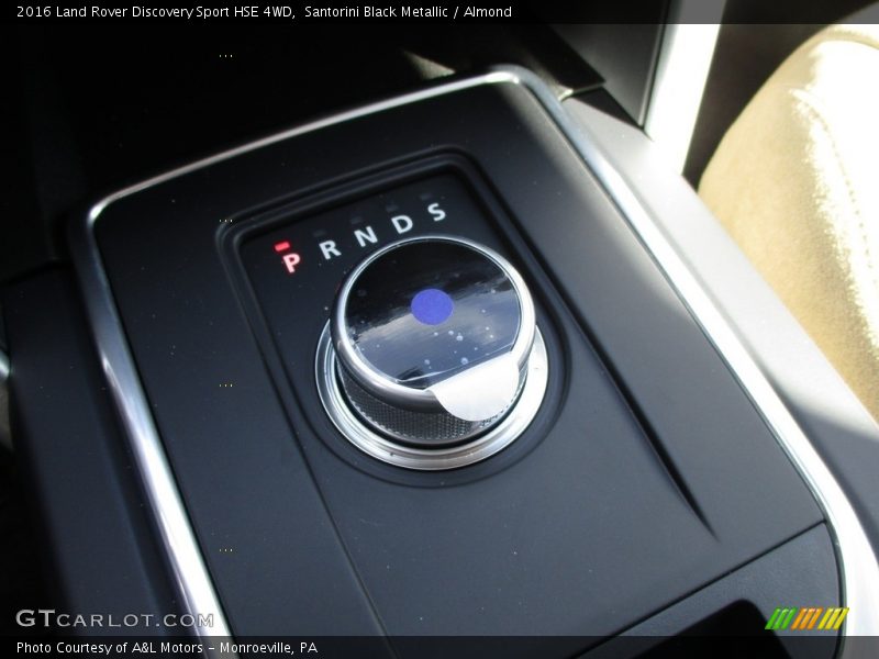 Santorini Black Metallic / Almond 2016 Land Rover Discovery Sport HSE 4WD
