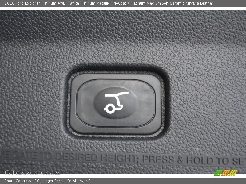 White Platinum Metallic Tri-Coat / Platinum Medium Soft Ceramic Nirvana Leather 2016 Ford Explorer Platinum 4WD
