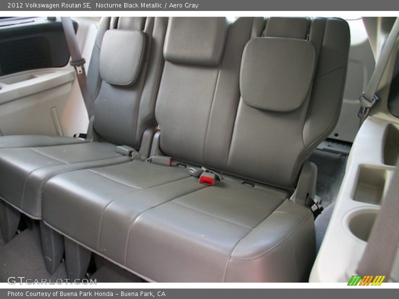 Nocturne Black Metallic / Aero Gray 2012 Volkswagen Routan SE