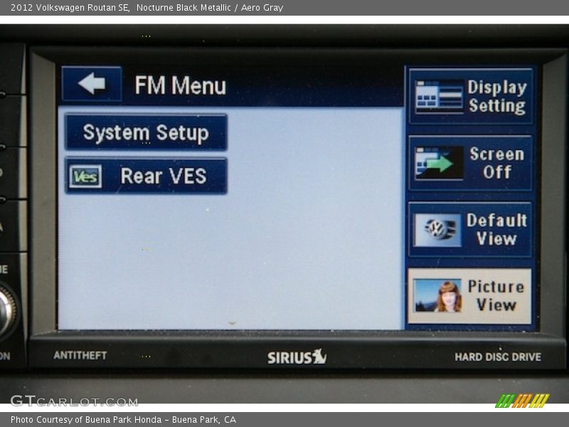 Nocturne Black Metallic / Aero Gray 2012 Volkswagen Routan SE