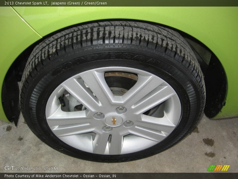 Jalapeno (Green) / Green/Green 2013 Chevrolet Spark LT