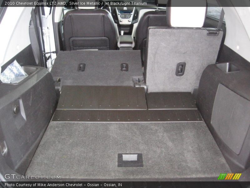 Silver Ice Metallic / Jet Black/Light Titanium 2010 Chevrolet Equinox LTZ AWD