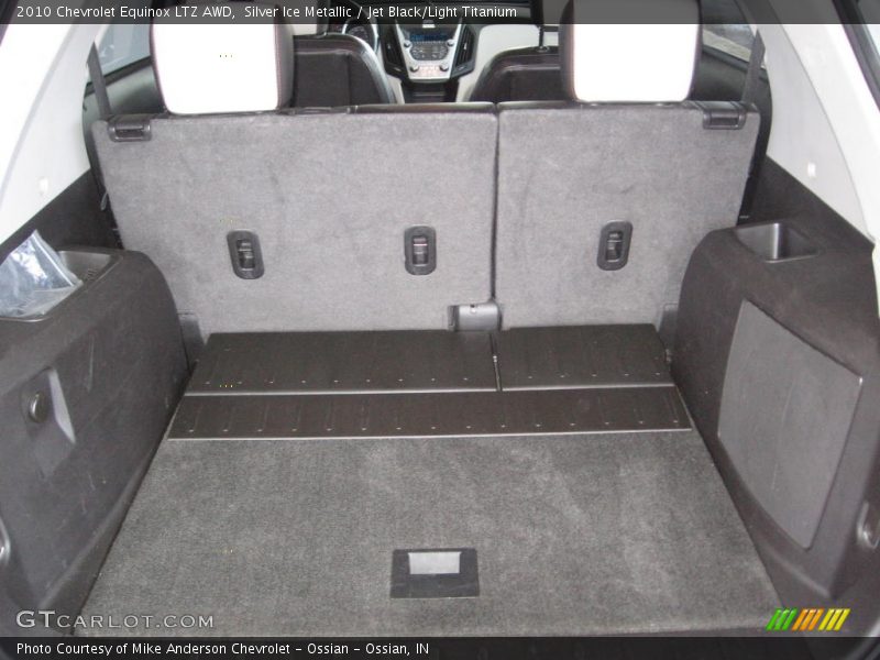 Silver Ice Metallic / Jet Black/Light Titanium 2010 Chevrolet Equinox LTZ AWD