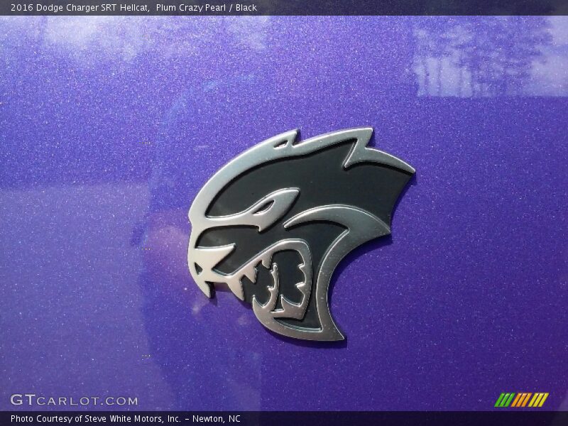 Plum Crazy Pearl / Black 2016 Dodge Charger SRT Hellcat