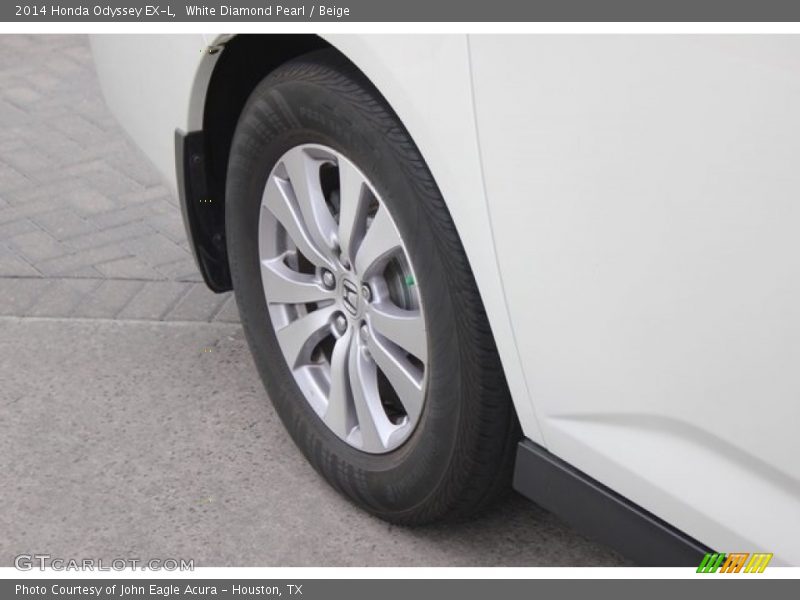 White Diamond Pearl / Beige 2014 Honda Odyssey EX-L