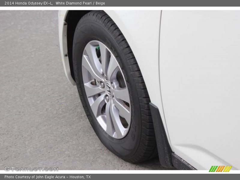 White Diamond Pearl / Beige 2014 Honda Odyssey EX-L