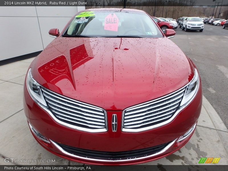 Ruby Red / Light Dune 2014 Lincoln MKZ Hybrid