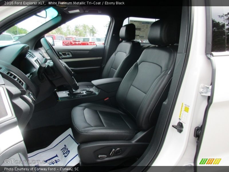White Platinum Metallic Tri-Coat / Ebony Black 2016 Ford Explorer XLT
