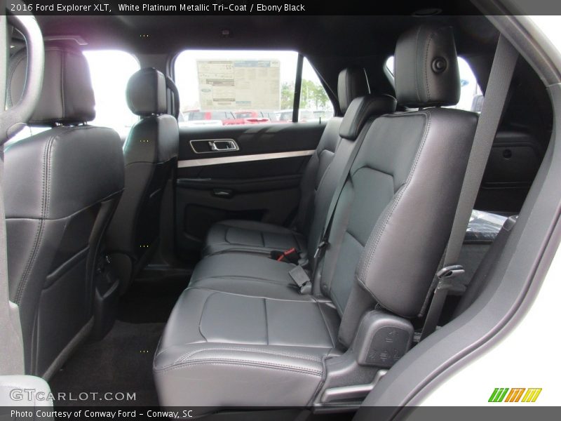 White Platinum Metallic Tri-Coat / Ebony Black 2016 Ford Explorer XLT