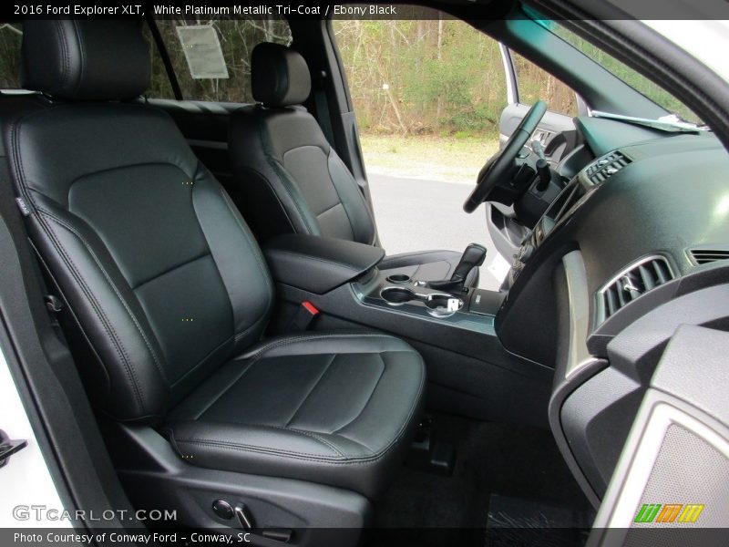 White Platinum Metallic Tri-Coat / Ebony Black 2016 Ford Explorer XLT