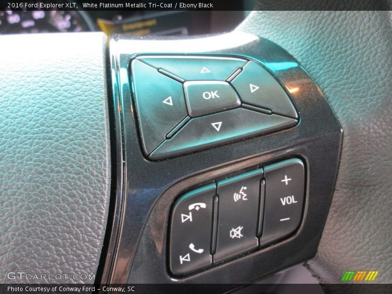 White Platinum Metallic Tri-Coat / Ebony Black 2016 Ford Explorer XLT