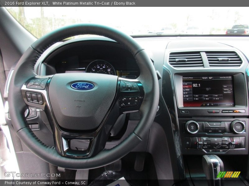 White Platinum Metallic Tri-Coat / Ebony Black 2016 Ford Explorer XLT