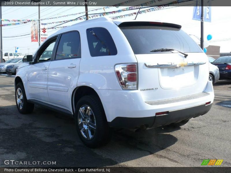 Summit White / Light Gray 2009 Chevrolet Equinox LT
