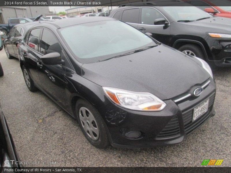 Tuxedo Black / Charcoal Black 2014 Ford Focus S Sedan