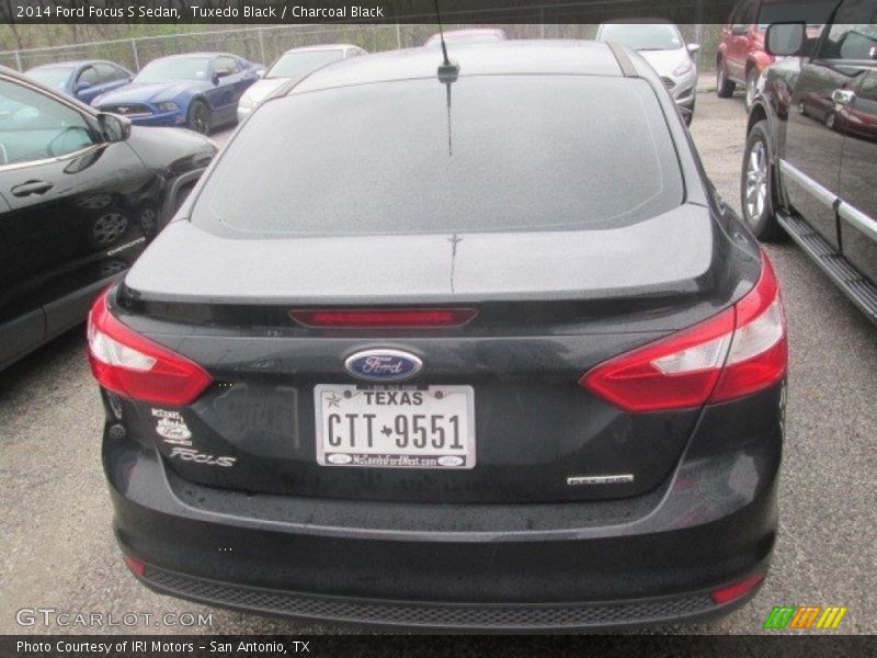 Tuxedo Black / Charcoal Black 2014 Ford Focus S Sedan