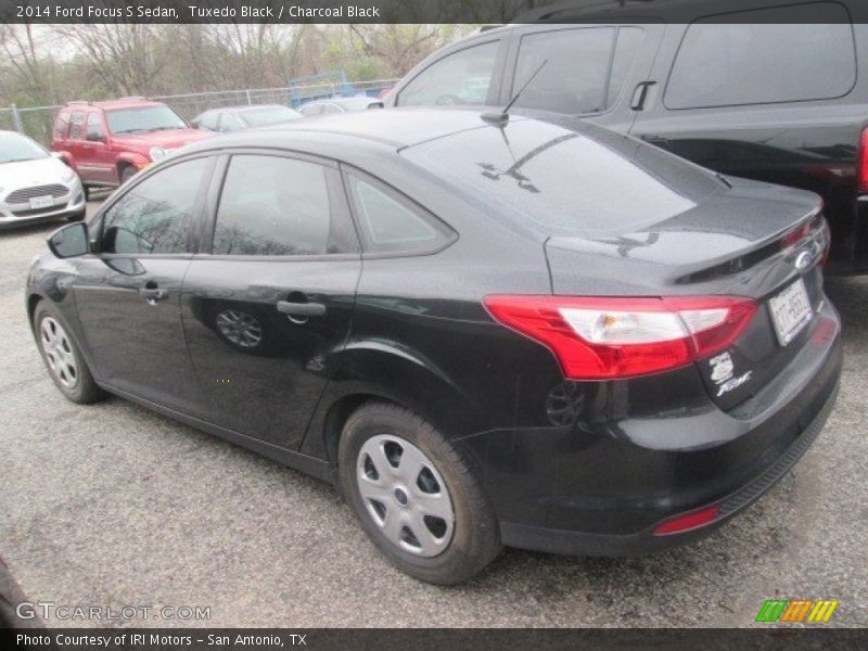 Tuxedo Black / Charcoal Black 2014 Ford Focus S Sedan