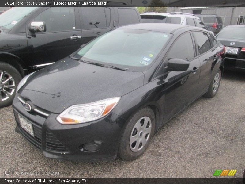 Tuxedo Black / Charcoal Black 2014 Ford Focus S Sedan